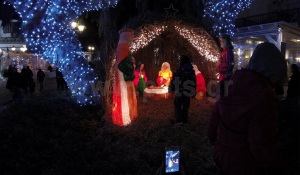 Πάρος: Ξεκινούν οι Χριστουγεννιάτικες εκδηλώσεις: Σαββατοκύριακο σε Λεύκες και Νάουσα
