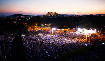 Χιλιάδες φωνές υπέρ του ΝΑΙ στην Ευρώπη - Εντυπωσιακή συνάντηση στο Καλιμάρμαρο