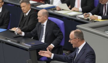 Γερμανία: Τα επικρατέστερα σενάρια μετά την παραίτηση της κυβέρνησης Σολτς