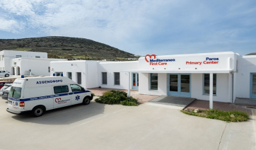 Τέλεση εγκαινίων του νέου Πολυϊατρείου Mediterraneo First Care στην Πάρο