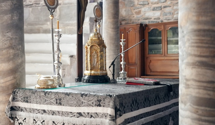 «Όπου Υπάρχει Ελλάδα»: Μ. Δευτέρα σε Κέρκυρα, Πάρο και Νάξο - Σήμερα στις 15.00, στον ΣΚΑΪ (trailer &amp; φωτό)