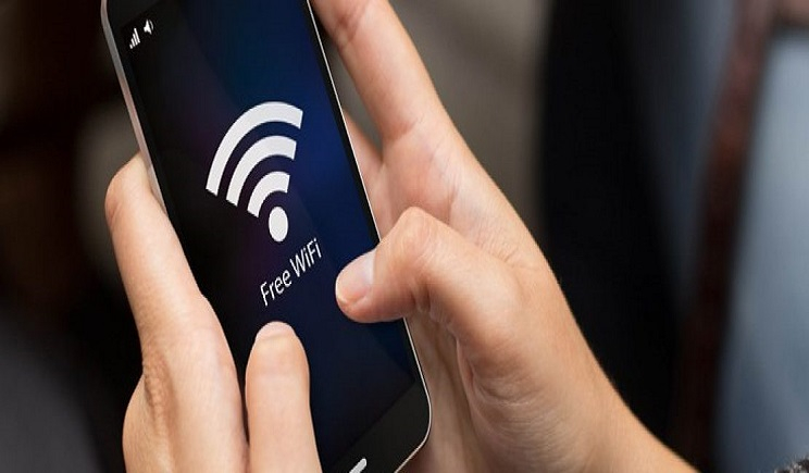 Wi-Fi: Μοιράζεστε με φίλους τον κωδικό σας; Δείτε γιατί είναι επικίνδυνο