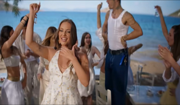 Ανδρομάχη - «Καλέ Ποιος Είναι Αυτός;»: Το video clip με «άρωμα» Αιγαίου