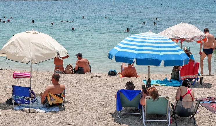 Ο καύσωνας φεύγει, οι άνεμοι ενισχύονται - Ζέστη διαρκείας από την Κυριακή (βίντεο)