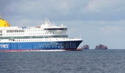 Προβλήματα προκαλούν στις ακτοπλοϊκές συγκοινωνίες οι πολύ ισχυροί άνεμοι - Κανονικά έφυγαν τα πλοία για Κυκλάδες