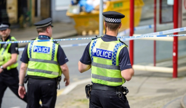 Συναγερμός στο Μάντσεστερ: Επίθεση με μαχαίρι έξω από συναγωγή -Πληροφορίες για πολλούς τραυματίες (βίντεο)