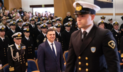Β. Κικίλιας από τελετή ορκωμοσίας νέων Λιμενοφυλάκων: «Πίστη στην πατρίδα, στη σημαία και στο καθήκον»