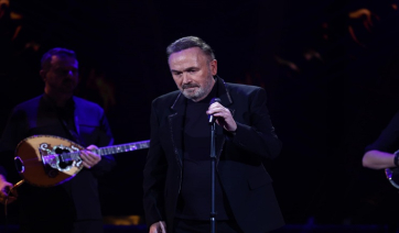 Σταμάτης Γονίδης: Backstage φωτογραφίες από το νέο του video clip!