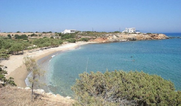 Πάρος: Πτώση οχήματος στα Γλυφά
