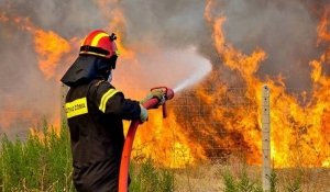 Πολύ υψηλός κίνδυνος πυρκαγιάς την Δευτέρα 4-7-2016 στην Περιφέρεια Νοτίου Αιγαίου - Π.Ε. Κυκλάδων