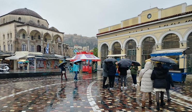 Νέο έκτακτο δελτίο επιδείνωσης καιρού από την ΕΜΥ - Καταιγίδα αυτή την ώρα στην Αθήνα, ποιες περιοχές «χτυπά» η κακοκαιρία