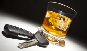 Ποινές στους μεθυσμένους ακόμα και αν είναι δίπλα στο αυτοκίνητο