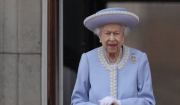 Βασίλισσα Ελισάβετ: Τι ανέφερε ο Νοστράδαμος για το τέλος της βασιλείας της