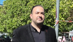 Σοβαρό τροχαίο για τον Μαυρίκιο Μαυρικίου – «Μας έσωσε ο Άγιος Νεκτάριος» (βίντεο)