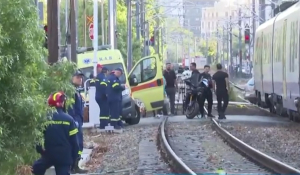 Τρένο παρέσυρε και σκότωσε πεζό στην Κωνσταντινουπόλεως (βίντεο)