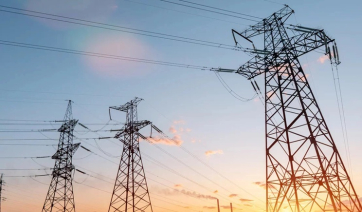 Συναγερμός για την τιμή του ρεύματος και τις επιπτώσεις στη βιομηχανία - Η Αθήνα ζητάει αλλαγές στον ευρωπαϊκό σχεδιασμό της «πράσινης» μετάβασης