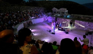 Γ. Χατζημάρκος: «Το Αρχαίο Θέατρο της Μήλου γίνεται και πάλι Φάρος Πολιτισμού»