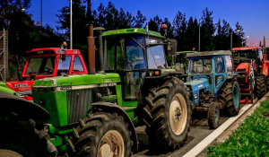 Συνεχίζονται οι πολύωροι αποκλεισμοί σε τελωνεία - Σήμερα αποφασίζεται η πορεία των αγροτικών κινητοποιήσεων (βίντεο)