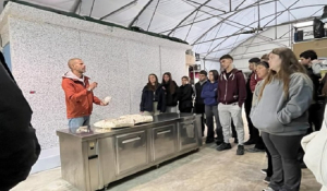 Εκπαιδευτική επίσκεψη μαθητών στη Mykonos Mushrooms – Σύνδεση εκπαίδευσης και επιχειρηματικότητας στη Μύκονο