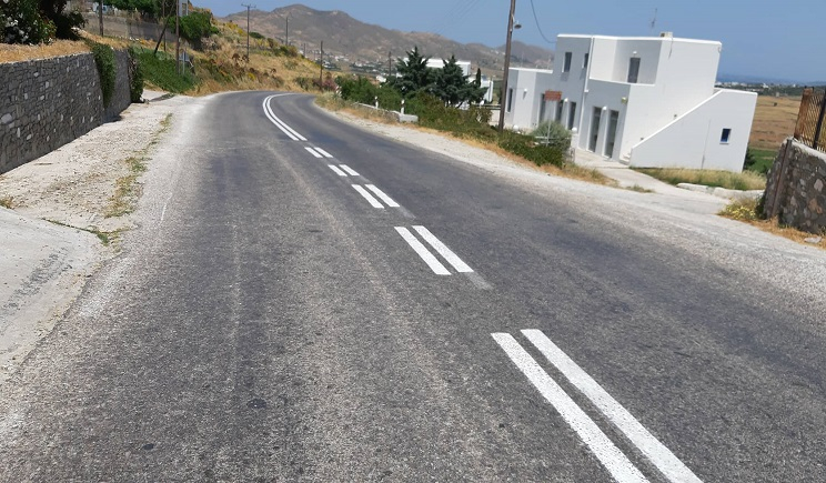 Πάρος: Επικίνδυνο το οδόστρωμα στο επαρχιακό οδικό δίκτυο – Εν αναμονή υπογραφής σύμβασης εργολαβίας