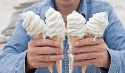 Πρωταθλήτρια στο παγωτό η Θεσσαλονίκη - «Σαρώνει» στους τουρίστες το γιαούρτι παγωτό με γεύση καρπούζι