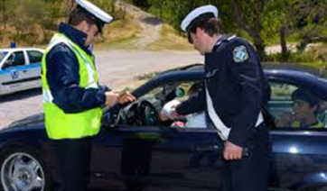 Σύλληψη αλλοδαπού για παραβάσεις Κ.Ο.Κ. στη Θήρα