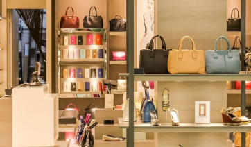 Πώς η Κίνα αλλάζει την αγορά των πολυτελών ειδών (γράφημα)