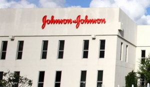 H επίσημη ανακοίνωση της «JOHNSON &amp; JOHNSON» για τη διακοπή των πωλήσεων βρεφικής πούδρας σε ΗΠΑ και Καναδά