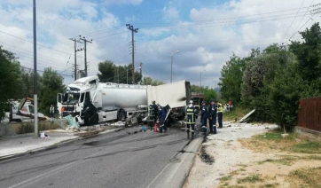 Τροχαίο με βυτιοφόρο στην Κορωπίου-Μαρκοπούλου