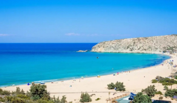 Γαύδος: Αντιδράσεις για την πινακίδα «Απαγορεύεται ο γυμνισμός» στο Σαρακήνικο - Τι λέει η δήμαρχος