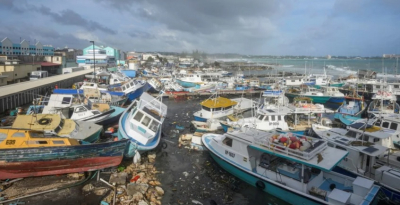Αδιανόητες εικόνες: Ο τυφώνας Μπέριλ ισοπέδωσε ολόκληρο νησί στην Καραϊβική -Έμειναν σχεδόν όλοι άστεγοι