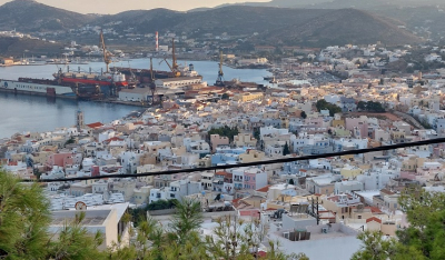 Τραυματισμός ναυτικού στη Σύρο