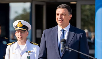 Β. Κικίλιας στην παραλαβή 51 οχημάτων του Λ.Σ. – ΕΛ.ΑΚΤ.: «Επόμενο βήμα η προμήθεια μη επανδρωμένων σκαφών για ΑΟΖ και θαλάσσια πάρκα» (Bίντεο)
