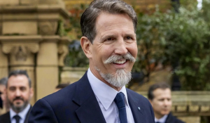 Παύλος Ντε Γκρες: Απαντά για το ενδεχόμενο δημιουργίας κόμματος -«Θέλω να είμαι χρήσιμος στη χώρα μου» (βίντεο)