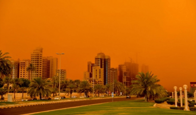 Απίστευτες εικόνες από την αμμοθύελλα που έπληξε Ιράκ, Κουβέιτ και Σαουδική Αραβία