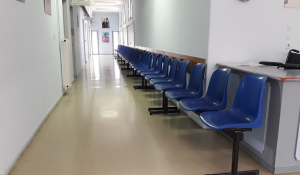 Η εμπειρία από το Κ.Υ. Πάρου και το όνειρο τού Έλληνα χειρουργού του Χάρβαρντ που δεν άντεχε να χάνονται ζωές στην πατρίδα του