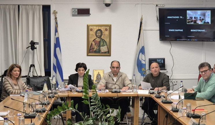 Δήμος Πάρου: Ομόφωνη απόφαση του Δ. Σ. για αγορά ακινήτων δημοτικών χώρων στάθμευσης στην Παροικία