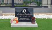 Νοτιοκορεάτης προγραμματιστής έφτιαξε... τάφο για τον «θάνατο» του Internet Explorer