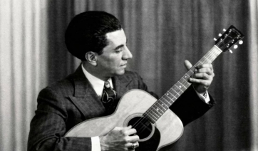 Γιώργος Κατσαρός: Η θρυλική ζωή του βιρτουόζου της κιθάρας - Φίλος του Αλ Καπόνε, καθόρισε το ρεμπέτικο, πέθανε 107 ετών (trailer)