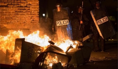 Μαδρίτη: Ταραχές και τραυματίες για τον θάνατο Σενεγαλέζου πλανόδιου πωλητή