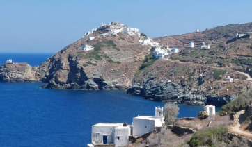 Θαλάσσια διακομιδή από το λιμάνι της Σίφνου