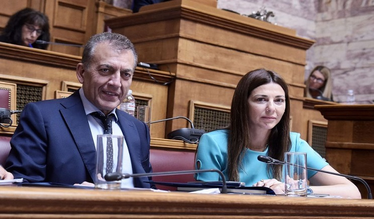 Γιάννης Βρούτσης: «Η Κυβέρνηση έμπρακτα στο πλευρό των μαθητών της Αμοργού, της Ίου και της Σαντορίνης»
