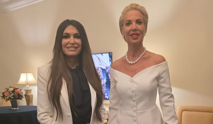 Η Κατερίνα Μονογυιού στη δεξίωση της νέας Πρέσβεως των ΗΠΑ