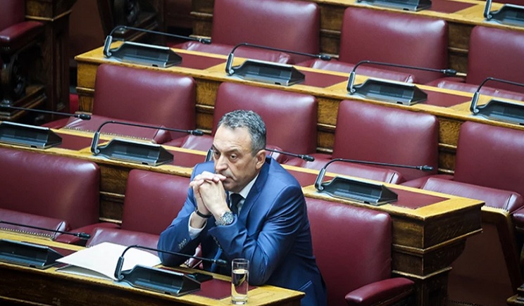 Σπάρτιατες: Εκτός Βουλής ο Βασίλης Στίγκας και δύο βουλευτές με απόφαση του εκλογοδικείου