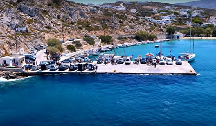 Σώος 31χρονος ναυτικός έπειτα από πτώση στη θάλασσα νότια της Ηρακλειάς