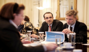 Πρωτοβουλίες για ψηφιακή αναβάθμιση των επιχειρήσεων και αγροδιατροφικά προϊόντα στις συναντήσεις Ρούσσου στην Αθήνα