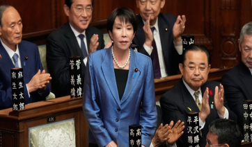 Σανάε Τακαΐτσι: Μία πρώην ντράμερ της heavy metal που θαυμάζει τη Θάτσερ γίνεται η πρώτη γυναίκα πρωθυπουργός της Ιαπωνίας