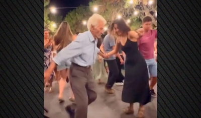 Σχοινούσα: Ο 92χρονος Γιώργος Κωβαίος χόρεψε ξανά με την εγγονή του στη Γιορτή της Φάβας (βίντεο)