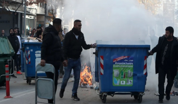 Οι Ρομά έκαψαν επιχειρήσεις, εισέβαλαν σε καφενεία και ξυλοκόπησαν πολίτες