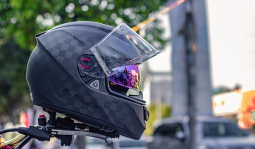 Νέος Κ.Ο.Κ.: Πάνω από -1.700- παραβάσεις βεβαιώθηκαν τη 15η εβδομάδα της εκστρατείας «Μηδενική ανοχή στη μη χρήση κράνους»